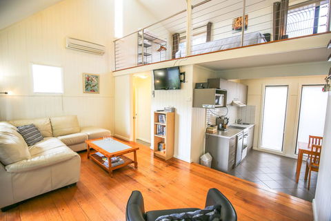 Allambie Cottages - Villa 3 - Darwin Holiday 0