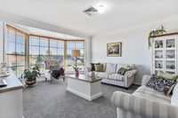 Book Oakhampton Accommodation Vacations Darwin Holiday Darwin Holiday