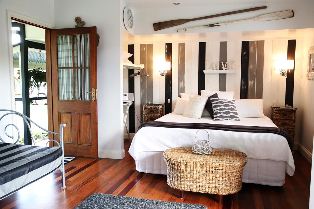 Flaxton QLD Darwin Holiday
