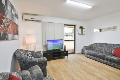Allure Apartments - Central - Darwin Holiday 2