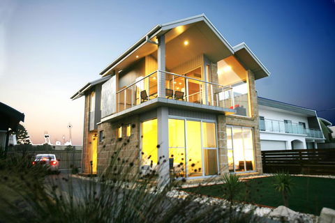 Aloha Beachfront Port Fairy - Darwin Holiday 0