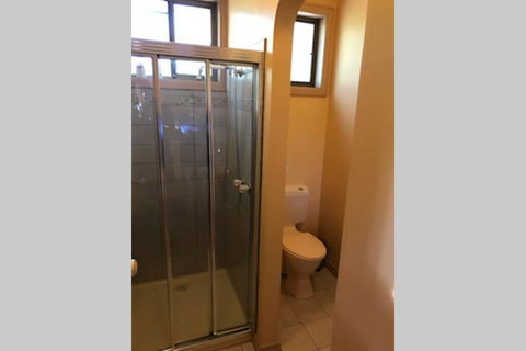 Alpine Guest House - Darwin Holiday 3
