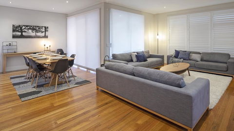Alpine Snow Angels Retreat Luxurious Snowy Mountains Living - Darwin Holiday 2