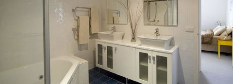 Alpine View Apartments - Darwin Holiday 2
