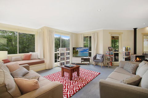Alpine Vista - Short Walk To Town Centre - Darwin Holiday 0