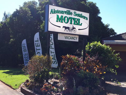 Alstonville Settlers Motel - Darwin Holiday 1