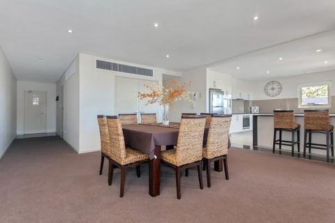 Alta Mira, Unit 14, 12 - 14 Soldiers Point Rd - Darwin Holiday 3