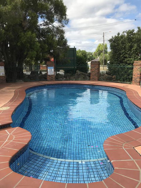 Alyn Motel - Darwin Holiday 1