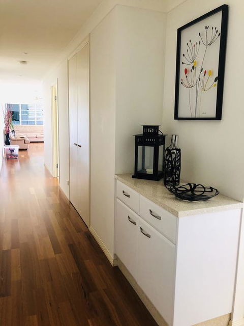 Amazing Apartment Ocean Views And Hot Tub On Balcony - Coolangatta - Darwin Holiday 3