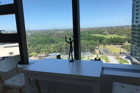 Amazing City View Apt @ Olympic Park - Darwin Holiday 1