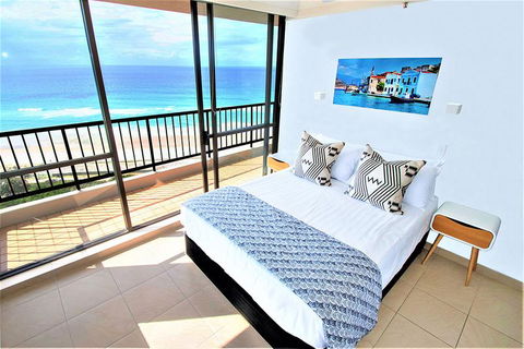 Amazing View In Surfers Paradise! Hidden Gem - Darwin Holiday 3