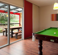 Amici - Darwin Holiday