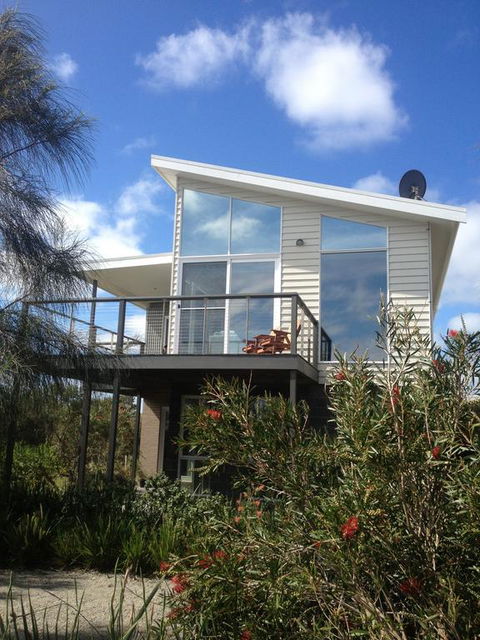 Anchors Beach House - Darwin Holiday 3