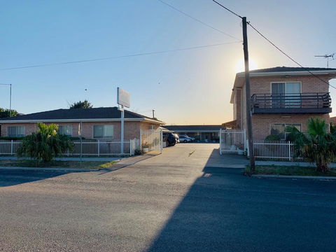 Angel's Rest Motel - Darwin Holiday 2
