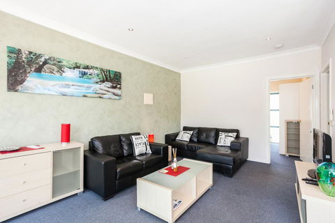Anglesea River Apartments - 2 Bed Unit 2/4 - Darwin Holiday 2