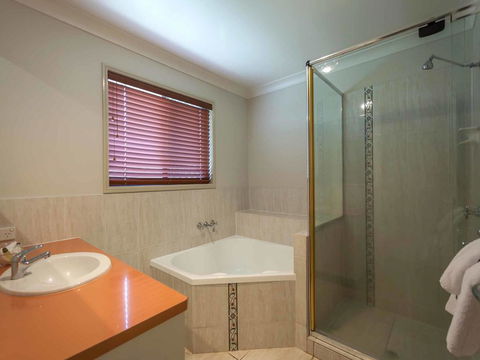 Annand Mews Apartments - Darwin Holiday 2