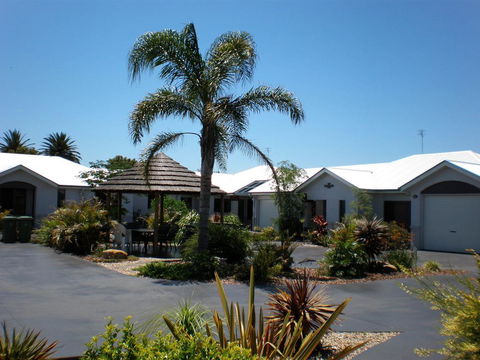 Annand Mews Apartments - Darwin Holiday 3