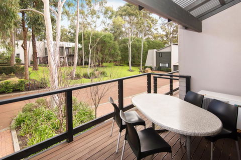 Apartment 115 - Located On The Main Street - Darwin Holiday 1