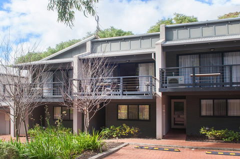 Apartment 115 - Located On The Main Street - Darwin Holiday 2