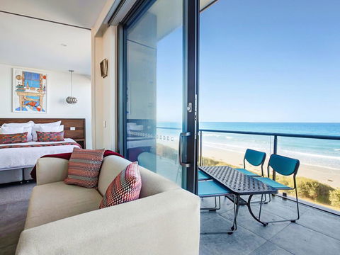 AQUA MIST PENTHOUSE - Darwin Holiday 1