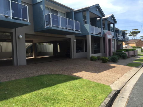 Aquarius Apartments Mollymook - Darwin Holiday 0