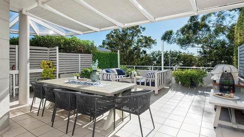 Arabella - Stylish Seaside Sanctuary With Views - Darwin Holiday 0