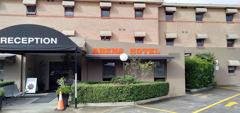 Arena Hotel (formerly Sleep Express Motel) - Darwin Holiday 0
