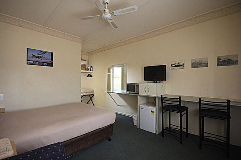 Aromet Motor Inn - Darwin Holiday 1