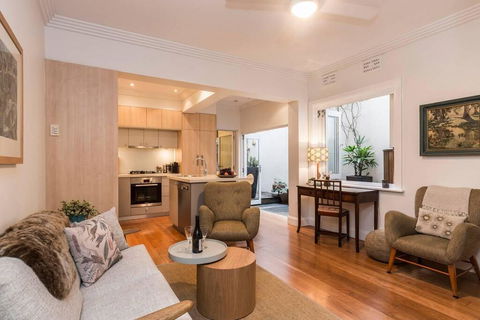 Art Deco 2 Bed Sydney/Darlinghurst Gem - Darwin Holiday 1