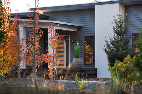 Arya - Darwin Holiday 1