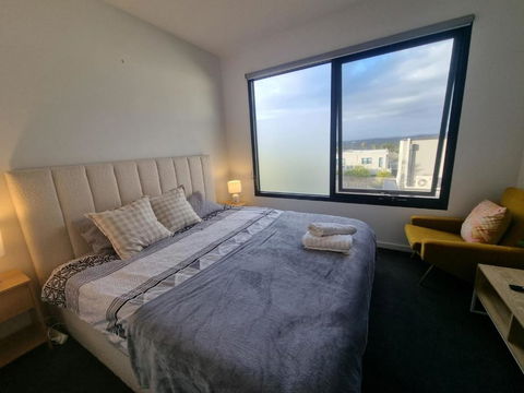 Luxurious Stay At Doncaster East - Darwin Holiday 1