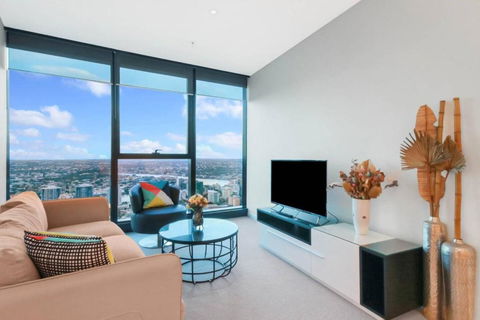 Luxury 1 Bedroom Retreat In Brisbane City With Pool And Gym - Darwin Holiday 1