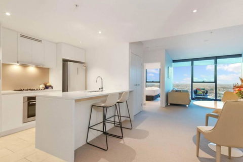 Luxury 1 Bedroom Retreat In Brisbane City With Pool And Gym - Darwin Holiday 3