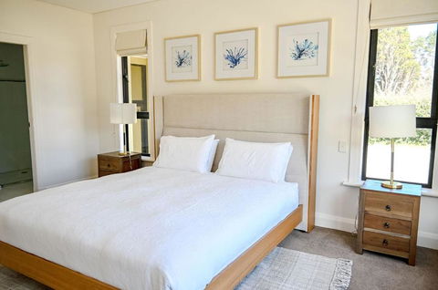 Luxury 10 Person-Haven With Pool - Darwin Holiday 1