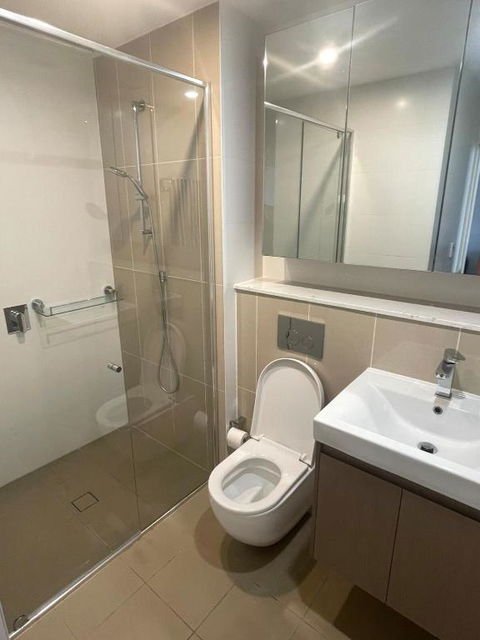 Luxury 2 Bed 2 Baths Apartment - Hurstville - Darwin Holiday 3