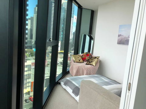 Luxury 3 Bed 2 Bath + Car Park At Melbourne Square - Darwin Holiday 2