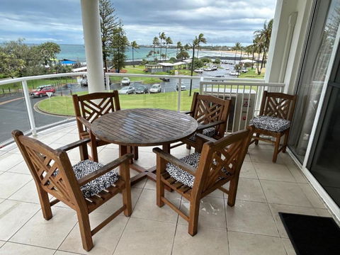 Luxury Ocean Front Apartment At The Bargara Blue Resort - Darwin Holiday 3