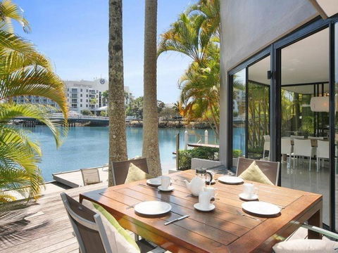 Luxury Retreat With Private Beach & Jetty - Darwin Holiday 2