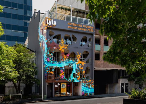 LyLo Brisbane - Darwin Holiday 0