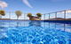 Luxury Apartment Minutes From City W Rooftop Pool & Parking - thumb 0