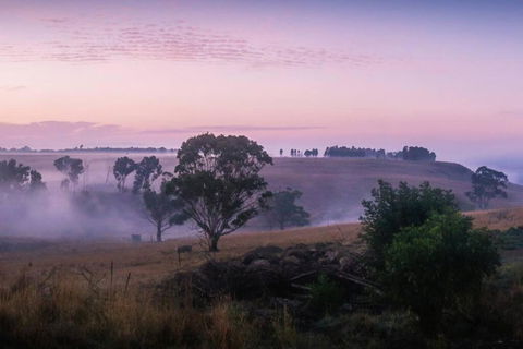 Luxury Barn With Stunning Views - Darwin Holiday 0