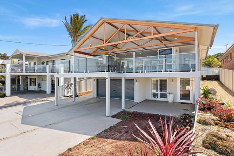 Luxury Beach House - Darwin Holiday 0