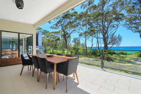 Luxury Beachfront On Collingwood Beach - Darwin Holiday 0