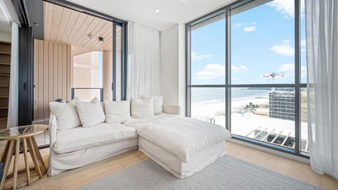 Luxury Beachside Apartment - Darwin Holiday 0