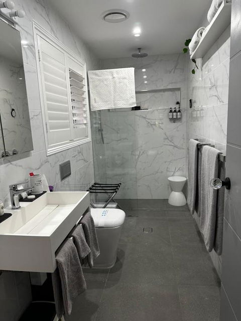 Luxury Boutique Self-Contained Private Granny Flat - Darwin Holiday 2