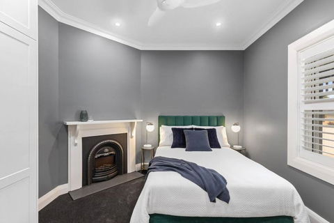 Luxury Cottage Accommodation - Darwin Holiday 1