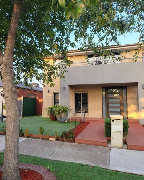 Luxury Green - Darwin Holiday 3