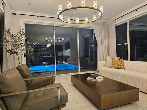 Luxury Hampton House With Heated Pool - Darwin Holiday 0