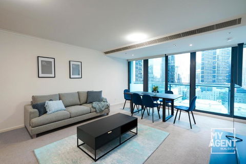 Luxury Living At Its Finest - Darwin Holiday 1