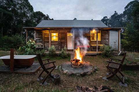 Luxury Cabin Bawley Ridge Farm, Dog Friendly - Darwin Holiday 0